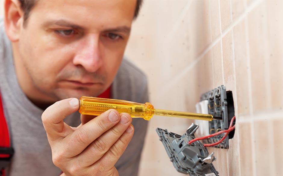 je recherche un électricien Vanves